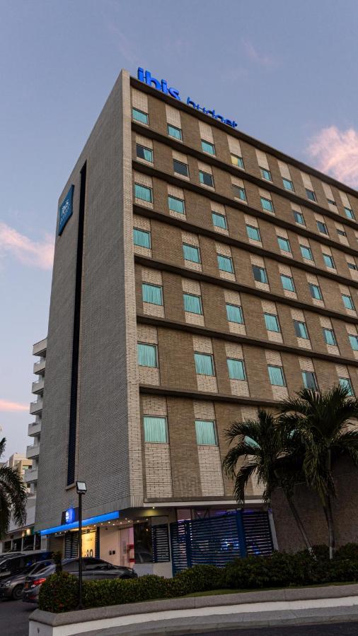 Ibis Budget Barranquilla Барранкилья Экстерьер фото