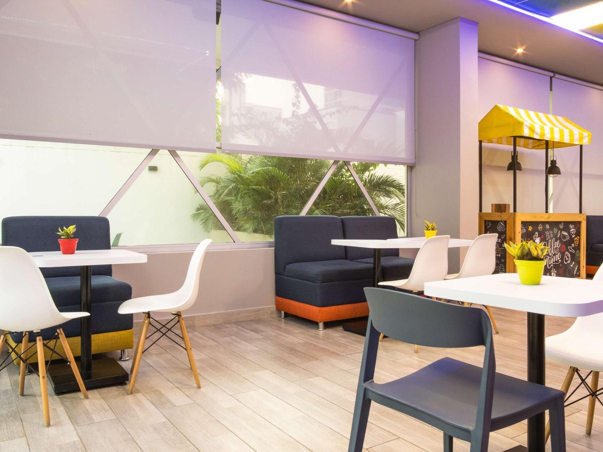 Ibis Budget Barranquilla Барранкилья Экстерьер фото